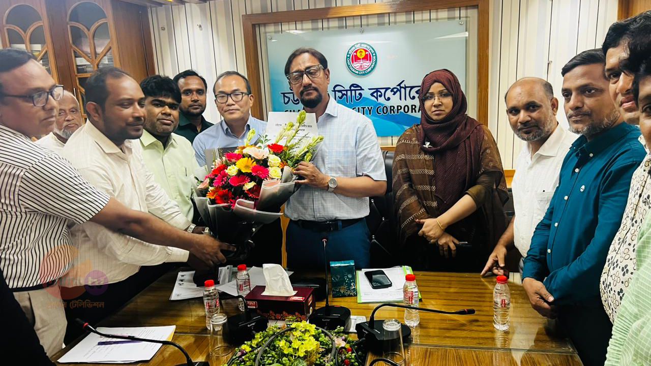 শিক্ষাক্ষেত্রে সর্বোচ্চ অগ্রাধিকার দেওয়া হচ্ছে: ডা. শাহাদাত হোসেন