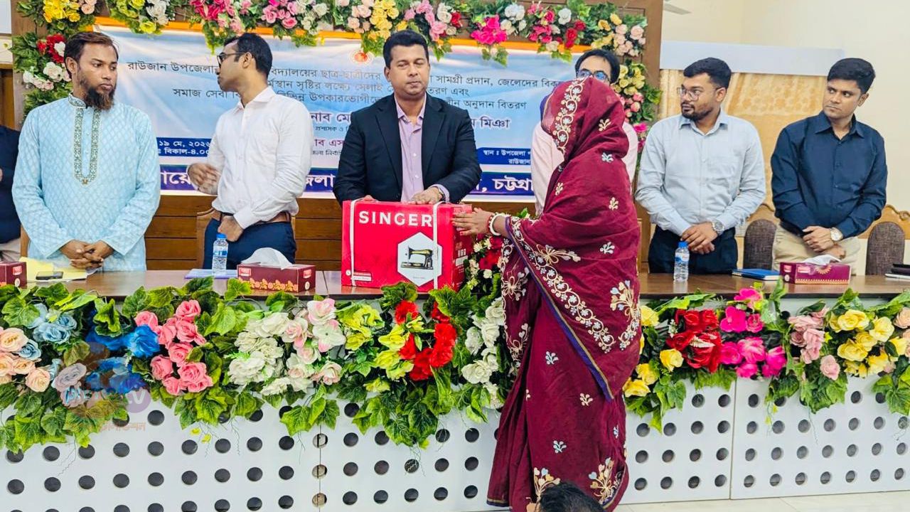 মাছ না মিললে চালও জোটে না