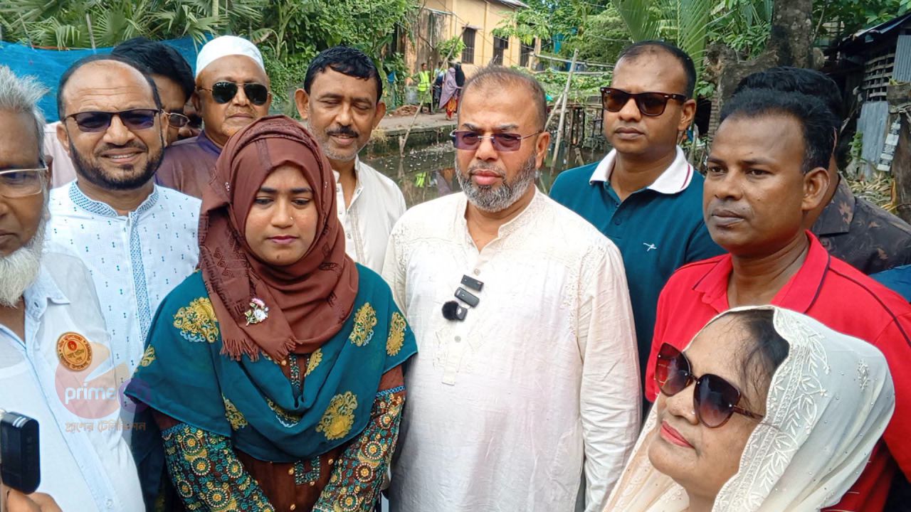 মোংলা নদীতে ২৪ ঘণ্টা দুটি ফেরি চলাচল করবে বলে জানিয়েছেনঃ প্রতিমন্ত্রী ড. শেখ ফরিদুল ইসলাম।