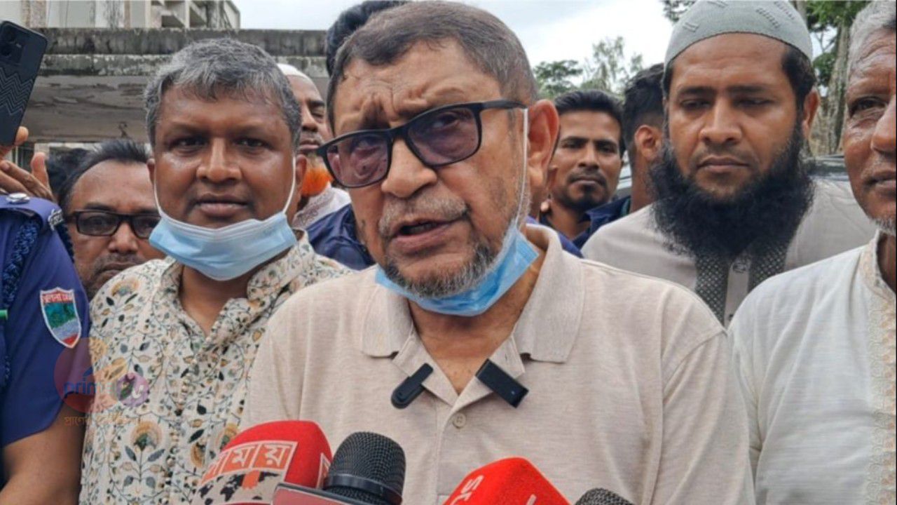 দেশে আরও এক লাখ স্বাস্থ্যকর্মী নিয়োগ, উপজেলা হাসপাতালে চালু হবে ১০ শয্যার ডায়ালাইসিস ইউনিট: স্বাস্থ্যমন্ত্রী