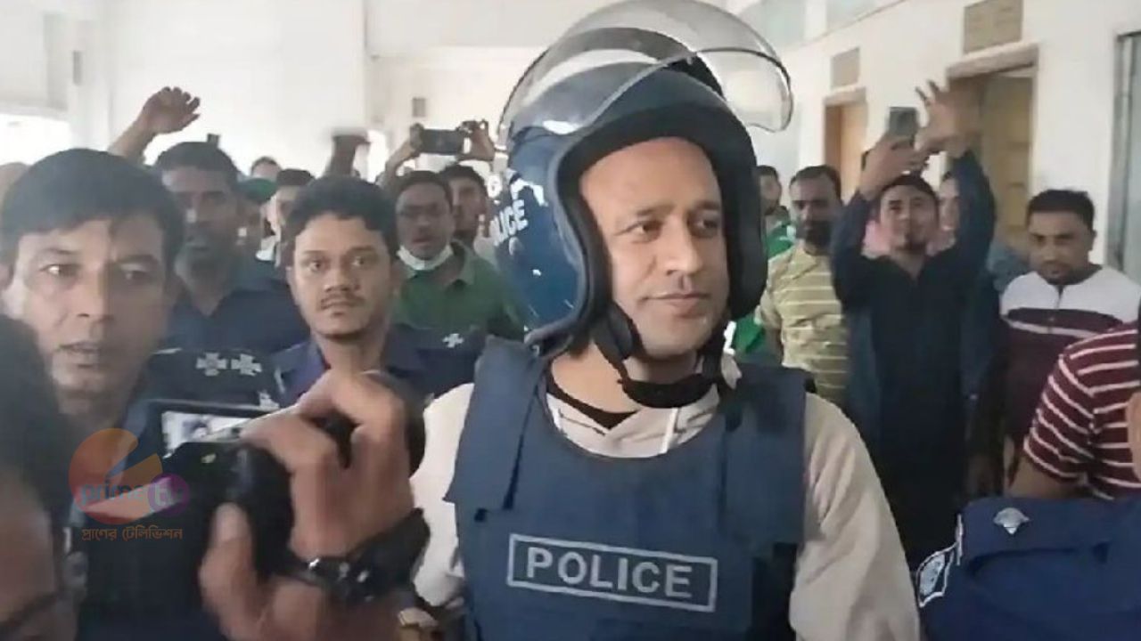 দুই মামলায় জামিন পেলেন ব্যারিস্টার সুমন