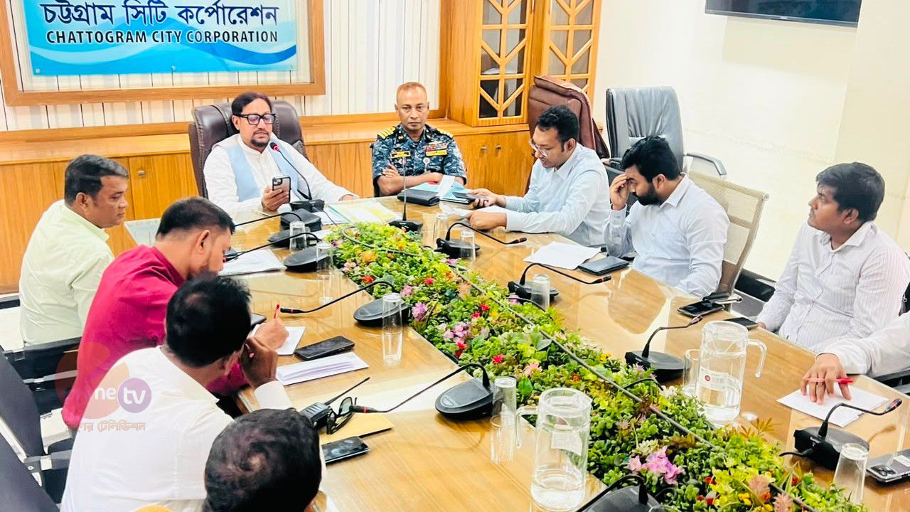ডেঙ্গু নিয়ন্ত্রণে সর্বোচ্চ সতর্কতা ও তৎপরতা বাড়াতে হবে: চসিক মেয়র ডা. শাহাদাত হোসেন