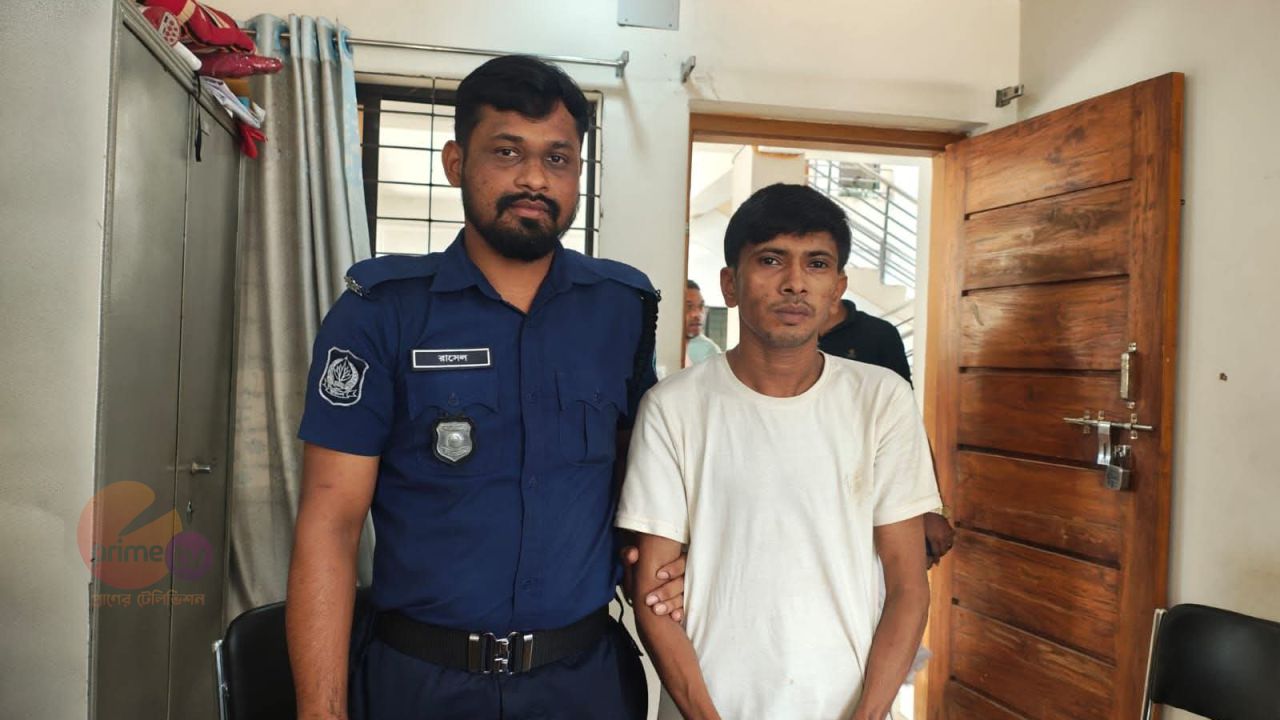 সাতকানিয়ায় সরকারি ভাতাবঞ্চিতদের প্রতারণার অভিযোগে ১ দালাল আটক: ৭ দিনের কারাদণ্ড
