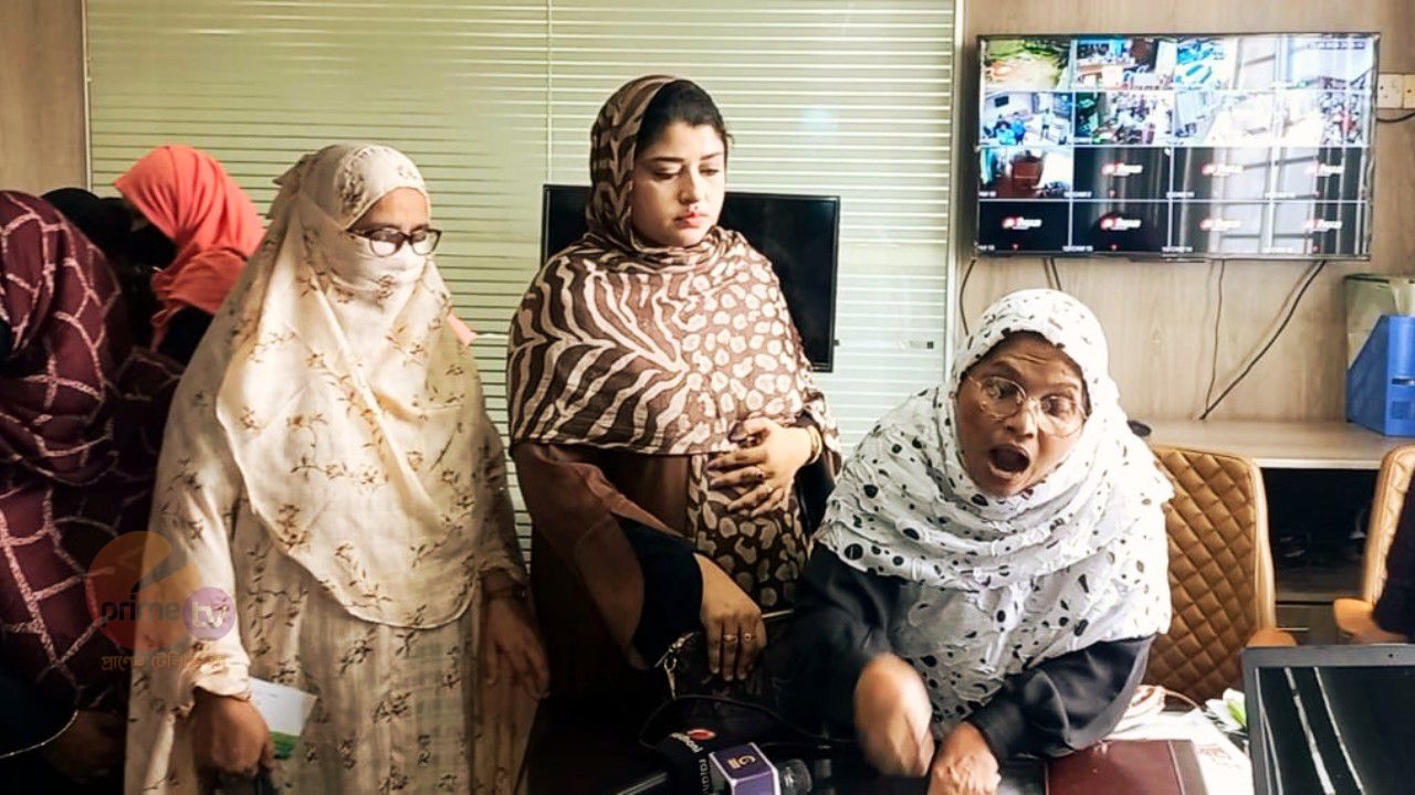 চট্টগ্রামের হালিশহরে সম্মেলিত ইসলামি ব্যাংক আমানতকারীদের বিক্ষোভ কর্মসূচি অনুষ্ঠিত