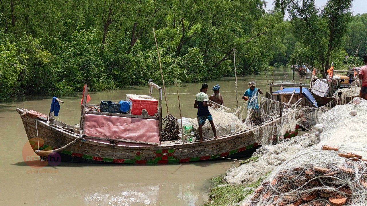 সাগরে মাছ শিকার করলেও দিতে হবে চাঁদা
