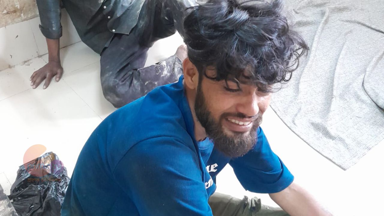 নোয়াখালীতে সৌদি প্রবাসীর বাড়িতে ডাকাতি, আটক ৩