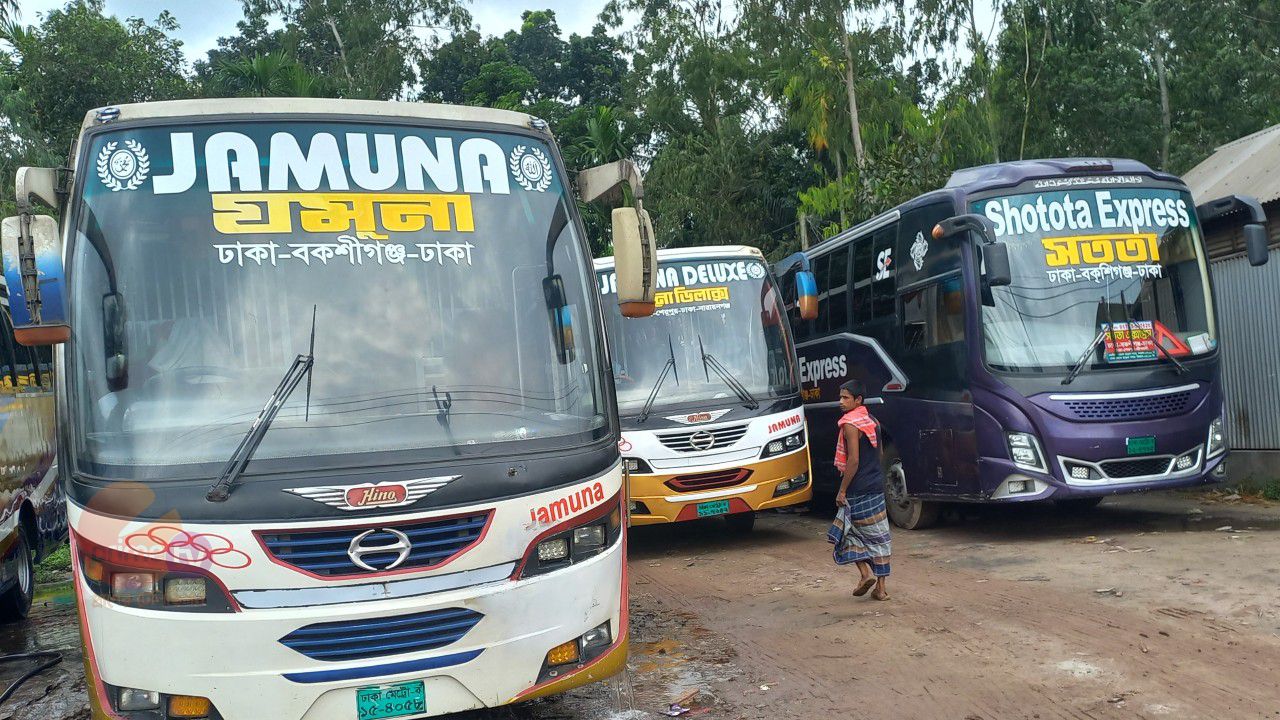 জামালপুরে বাস ধর্মঘট প্রত্যাহার