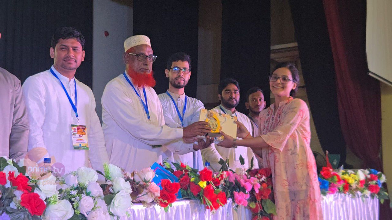 নওগাঁয় জিপিএ-৫ পাওয়া ৬০০ শিক্ষার্থীকে সংবর্ধনা দিলো ছাত্রশিবির 