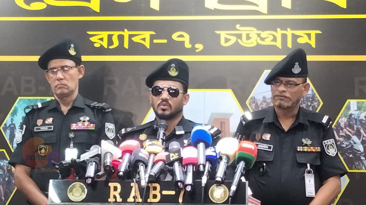 শিশুদের পেটে ইয়াবা পাচার, চট্টগ্রামে মূলহোতা নারী আটক 