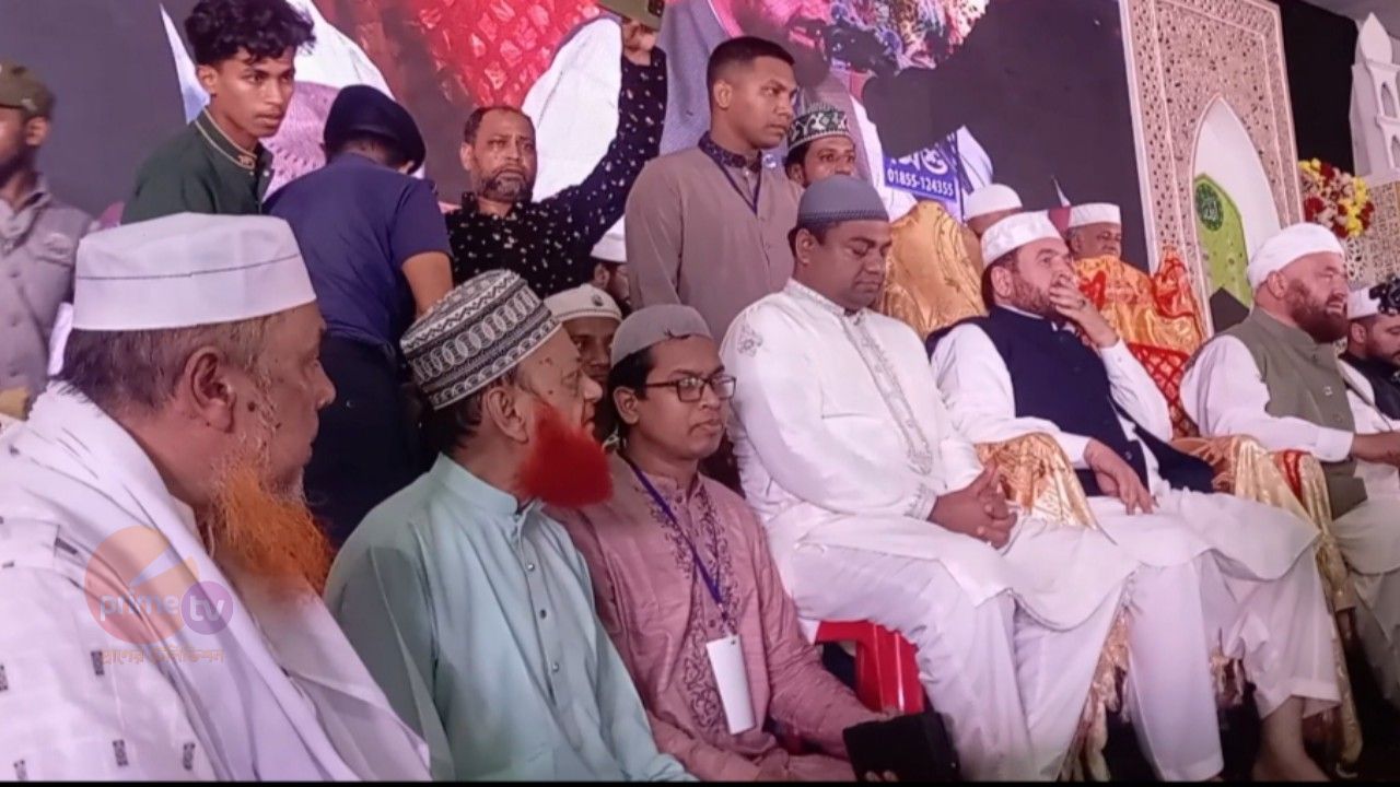 চন্দনাইশে গাউছিয়া কমিটির বিশাল কনফারেন্স: প্রধান মেহমান পীরে বাঙ্গাল সৈয়্যদ মুহাম্মদ সাবির শাহ