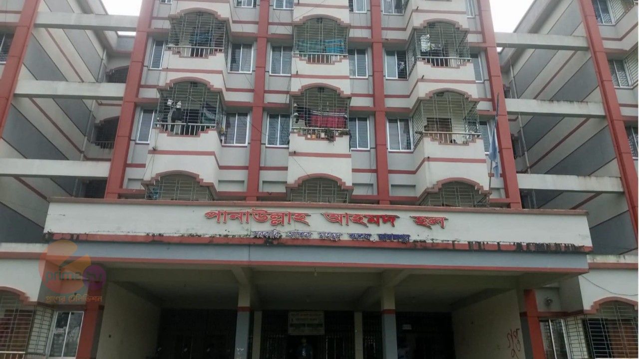 জামালপুরে কলেজ ক্যাম্পাস থেকে লাশ উদ্ধার 