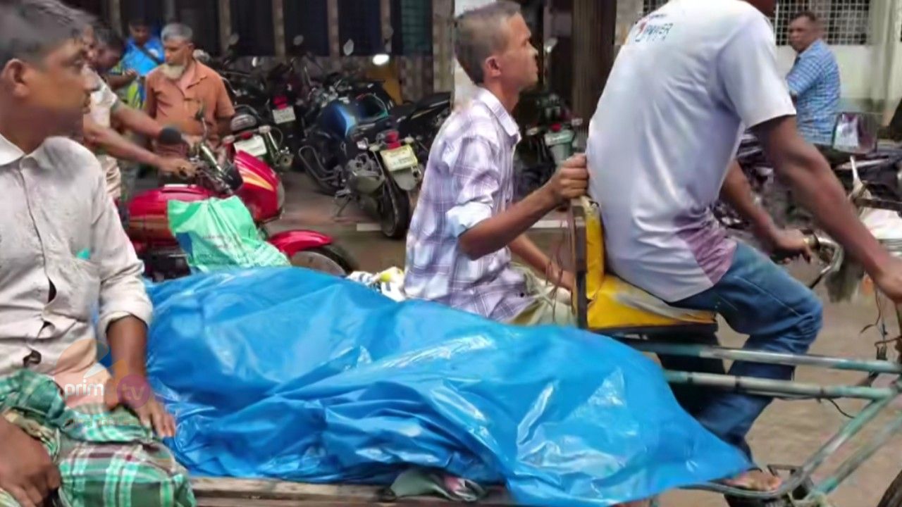 নাতনিকে নিয়ে মেয়ের বাড়ি যাওয়া হলো না, ঘাতক বাসের চাপায় প্রাণ গেল বৃদ্ধের