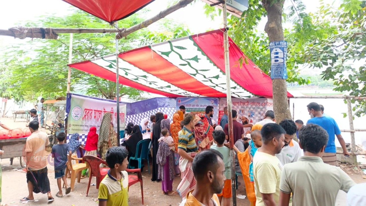 কেরানীগঞ্জ এর রসুলপুরে ফ্রি রক্তের গ্রুপ ও ডায়াবেটিস পরীক্ষা কর্মসূচি