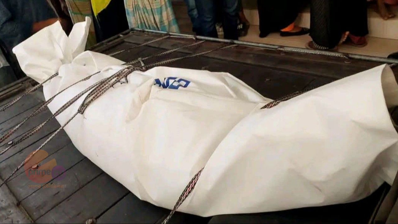 সুন্দরবনে কয়লাবাহী জাহাজের ধাক্কায় নিখোঁজ জেলের লাশ উদ্ধার।