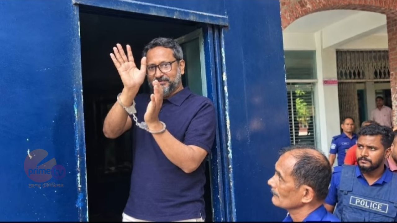 গ্রেপ্তার নিষিদ্ধ ঘোষিত আওয়ামী লীগের সাবেক এমপি নাঈমুজ্জামান মুক্তা পঞ্চগড় ১ 