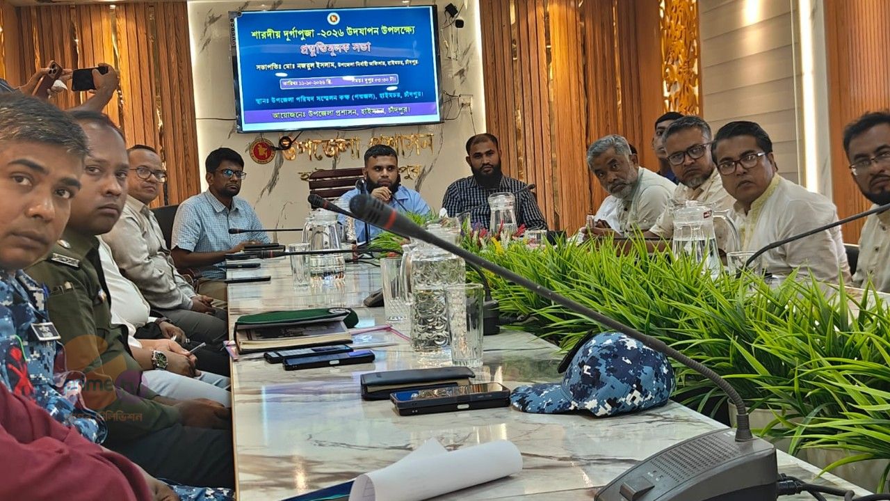 দুর্গাপূজার নিরাপত্তায় প্রশাসনের প্রস্তুতি, পাশে থাকার আশ্বাস বিএনপি নেতার