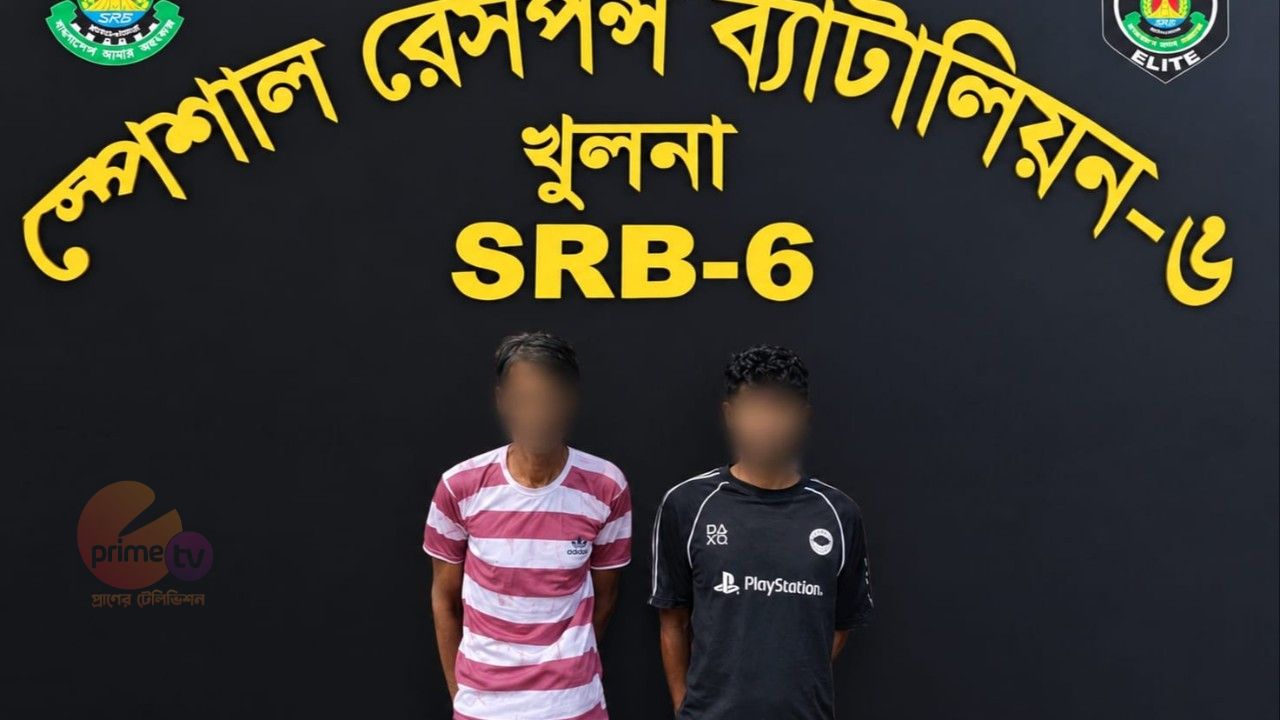 খুলনায় পুলিশ পরিদর্শক শাহ আলমকে কুপিয়ে জখম করার ঘটনায় প্রধান আসামিসহ ২ জন গ্রেপ্তার