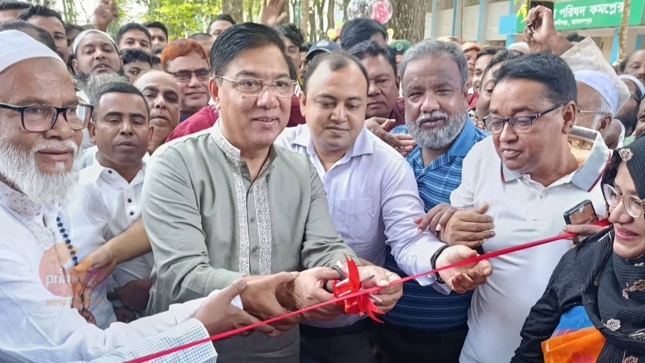 অন্তবর্তী সরকার অনেক ক্ষতি করেছে - বকশীগঞ্জে বিমানমন্ত্রী
