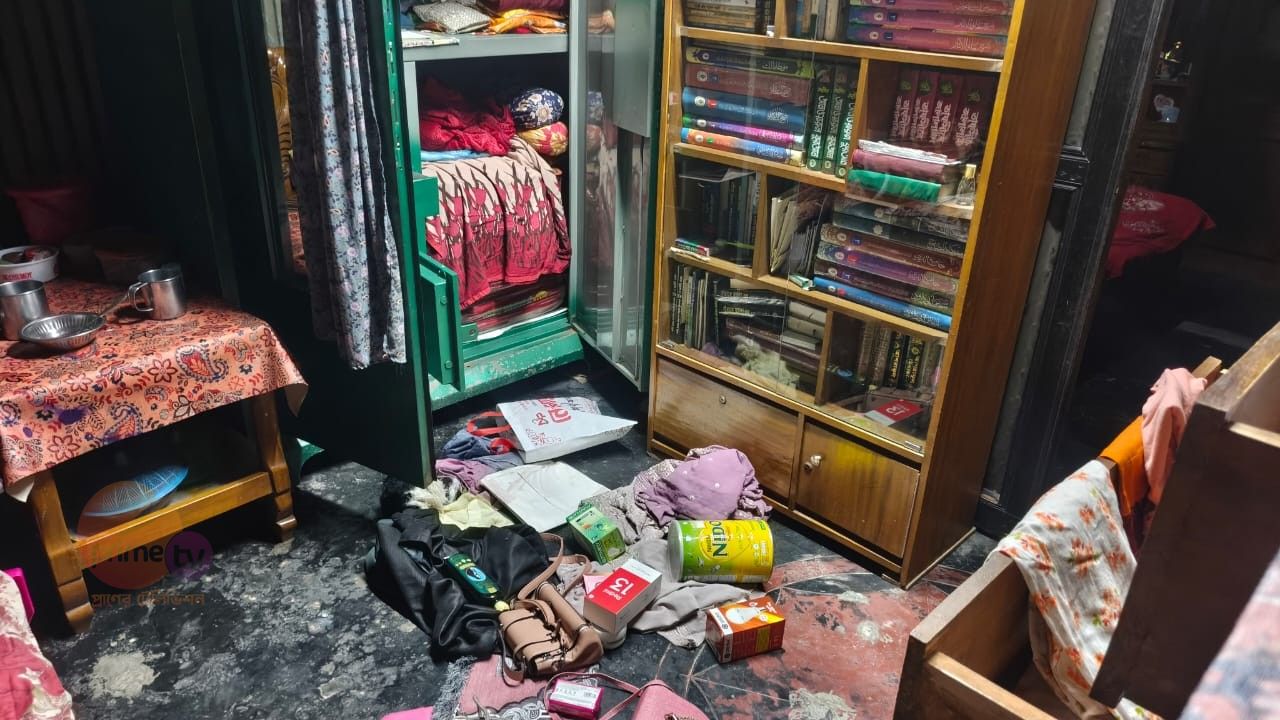 কেরানীগঞ্জে জমির বিরোধে বসতবাড়িতে ভাঙচুর, নগদ টাকাসহ  স্বর্ণালংকার লুট 