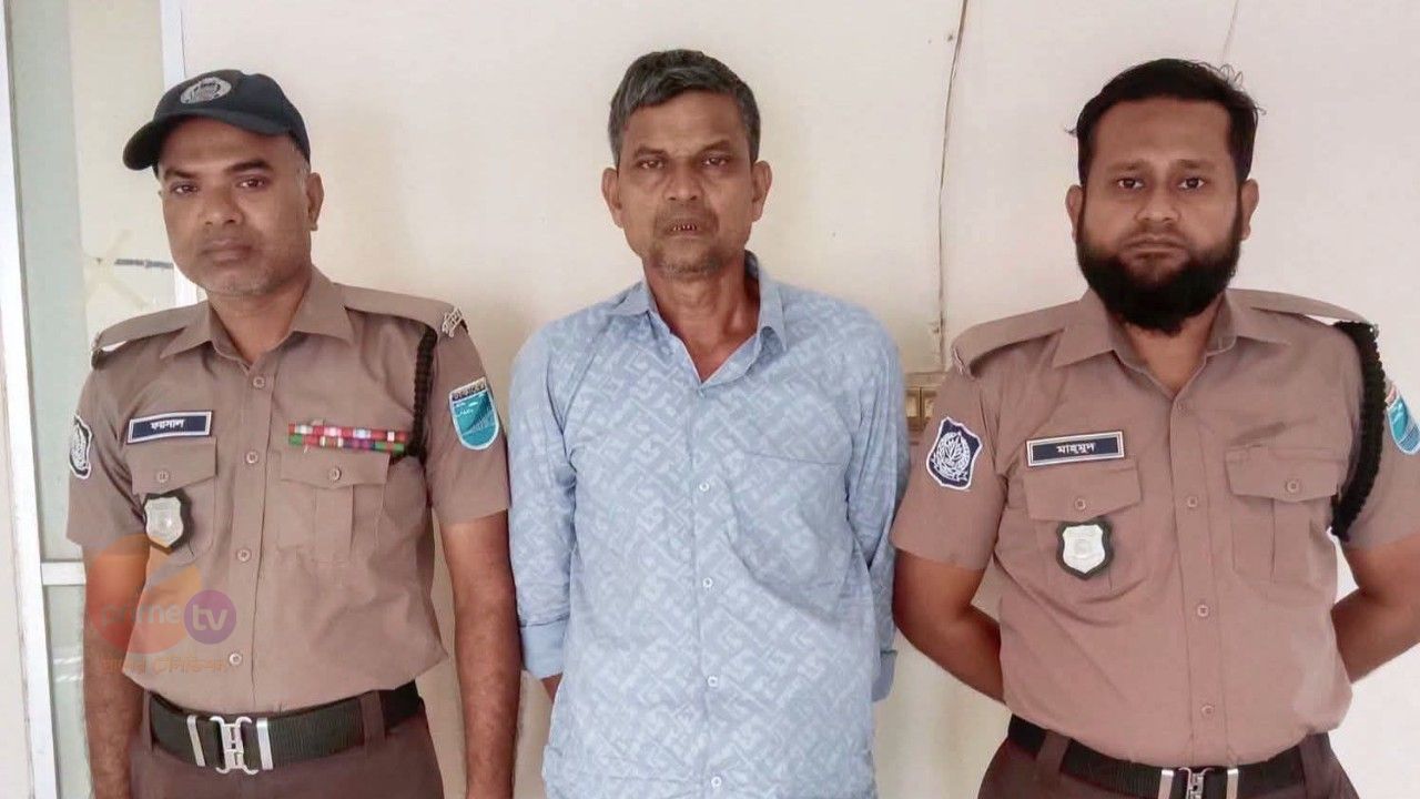মাদারীপুরের ডাসারে গৃহবধূ হত্যা: স্বামী অরুণ সমাদ্দার গ্রেপ্তার