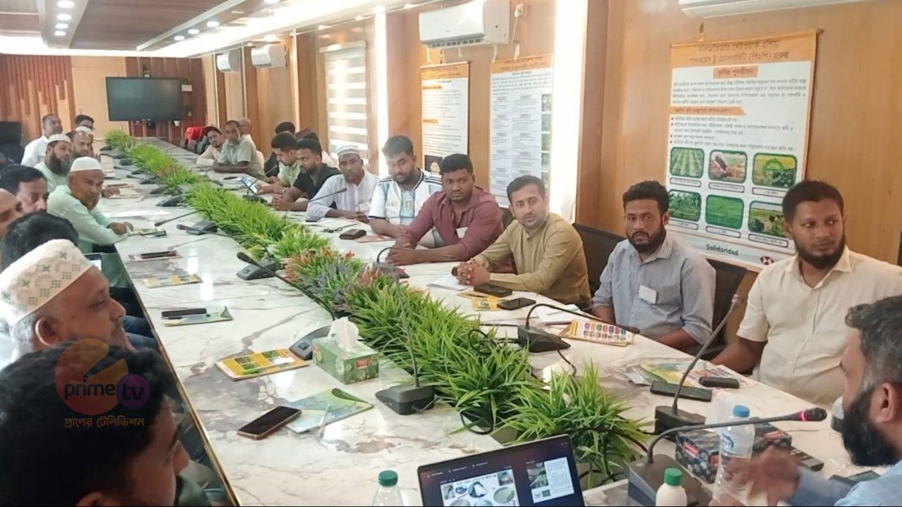 কীটনাশক বিক্রেতাদের প্রশিক্ষণে অনিয়মের অভিযোগ, বাদ পড়ছেন প্রকৃত ব্যবসায়ীরা!